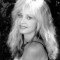 Linnea Quigley Picture