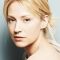 Beth Riesgraf Picture