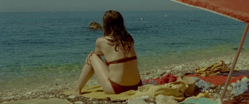 Azuro (2022) download