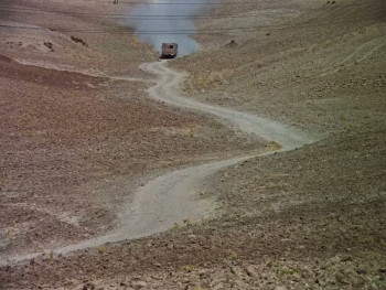 Bashu, the Little Stranger (1989) download