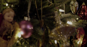 Christmas Couples Retreat (2023) download