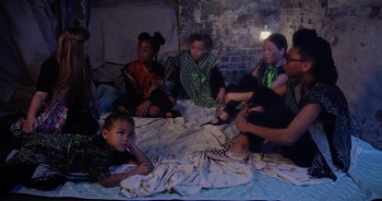 Christmas with the King (2020) download