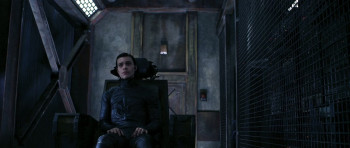 Confinement (2016) download