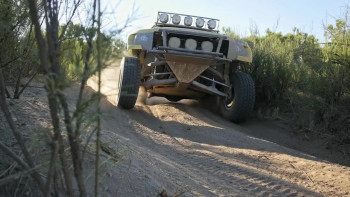 Dust 2 Glory (2017) download