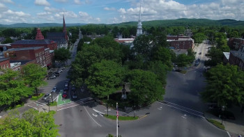 Everything to Entertain You: The Story of Video Headquarters (2023) download