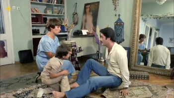 Evlidir Ne Yapsa Yeridir (1978) download