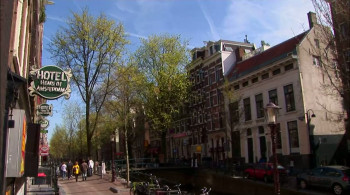 Harold & Kumar Go to Amsterdam (2008) download