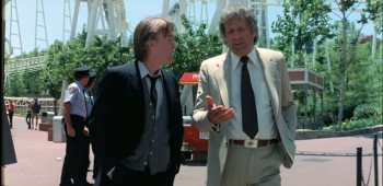 Kiss Meets the Phantom of the Park (1978) download