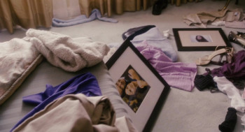 Love Hurts (2009) download