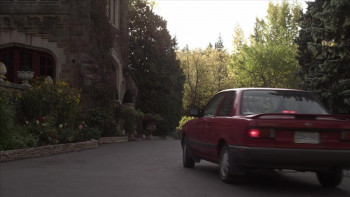 Love Me (2013) download