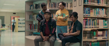 Maju Serem Mundur Horor (2025) download
