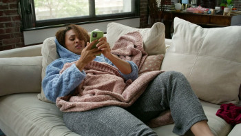 Never Alone for Christmas: Memphis (2025) download