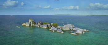 Pengin Hijrah (2025) download