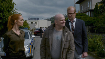 The Case of the Dead Deadman (2020) download