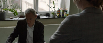 The Operative (2019) download