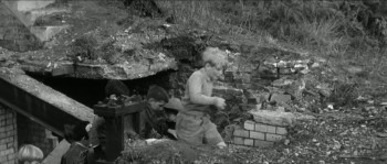 The Weapon (1956) download