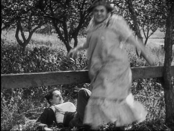 Tillie's Punctured Romance (1914) download